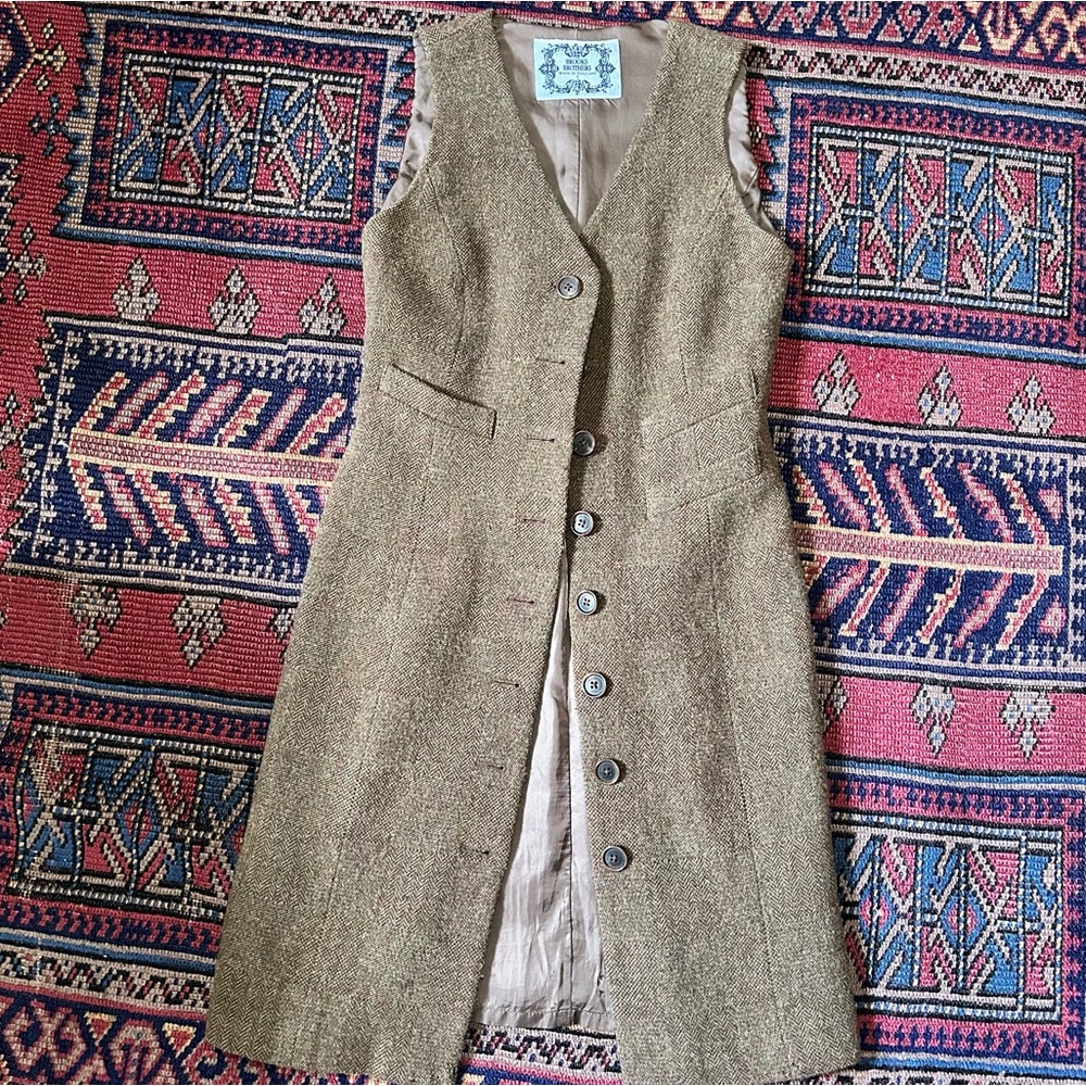 Brooks Brothers 100% Wool Herringbone Button Front Long Vest Brown